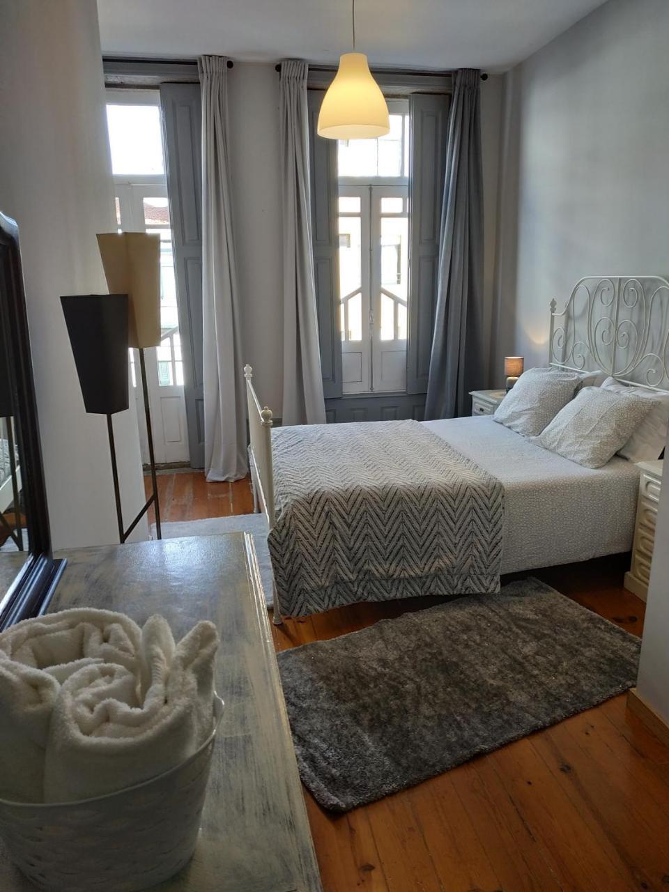 Gabriel Guesthouse Porto Bagian luar foto